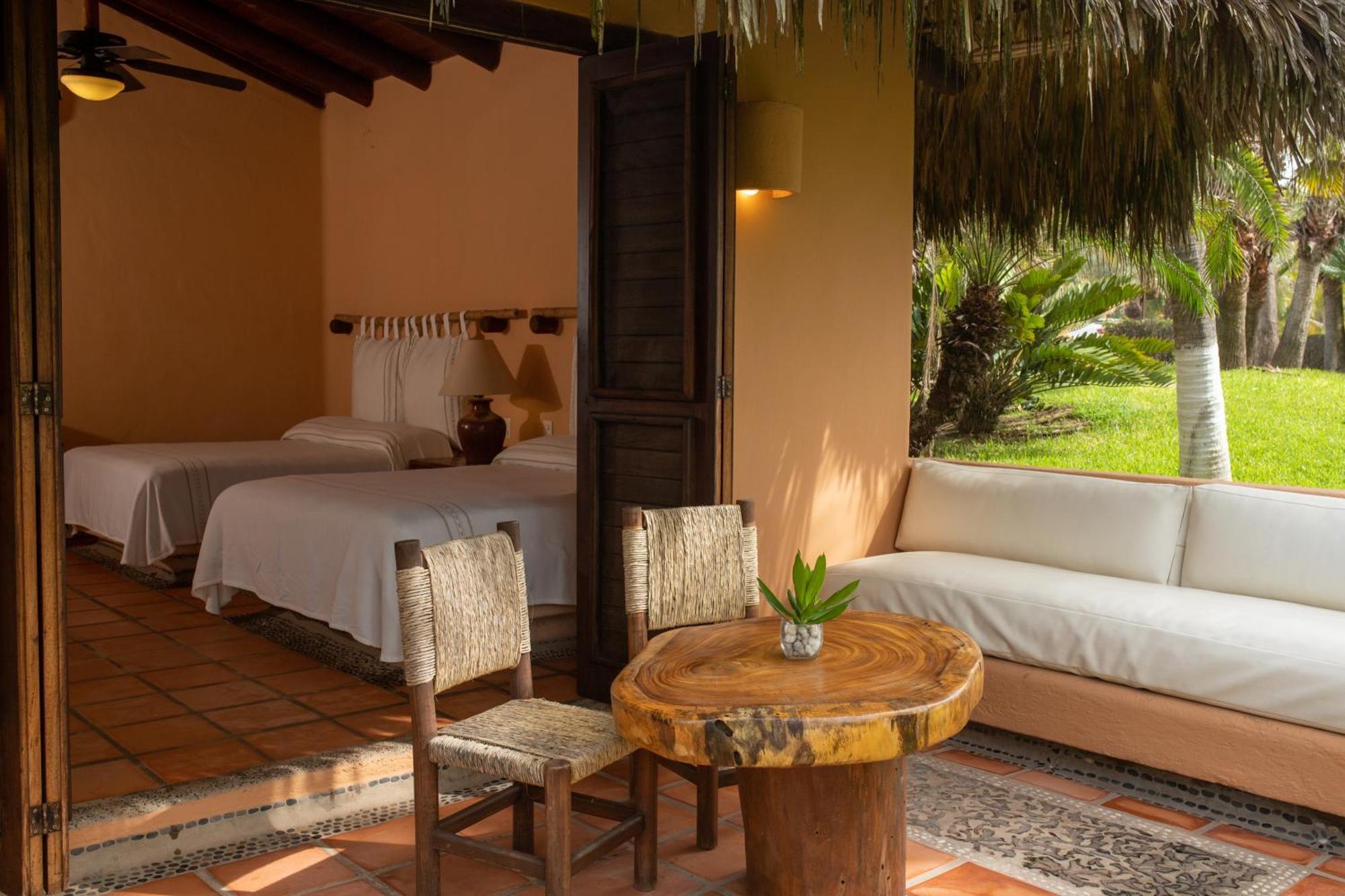 Puertas Paraiso Hotel Boutique 锡瓦塔塔内霍 外观 照片
