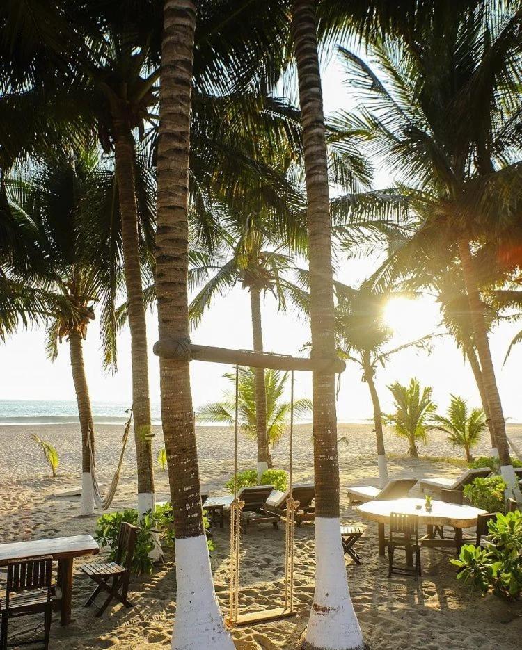 Puertas Paraiso Hotel Boutique 锡瓦塔塔内霍 外观 照片