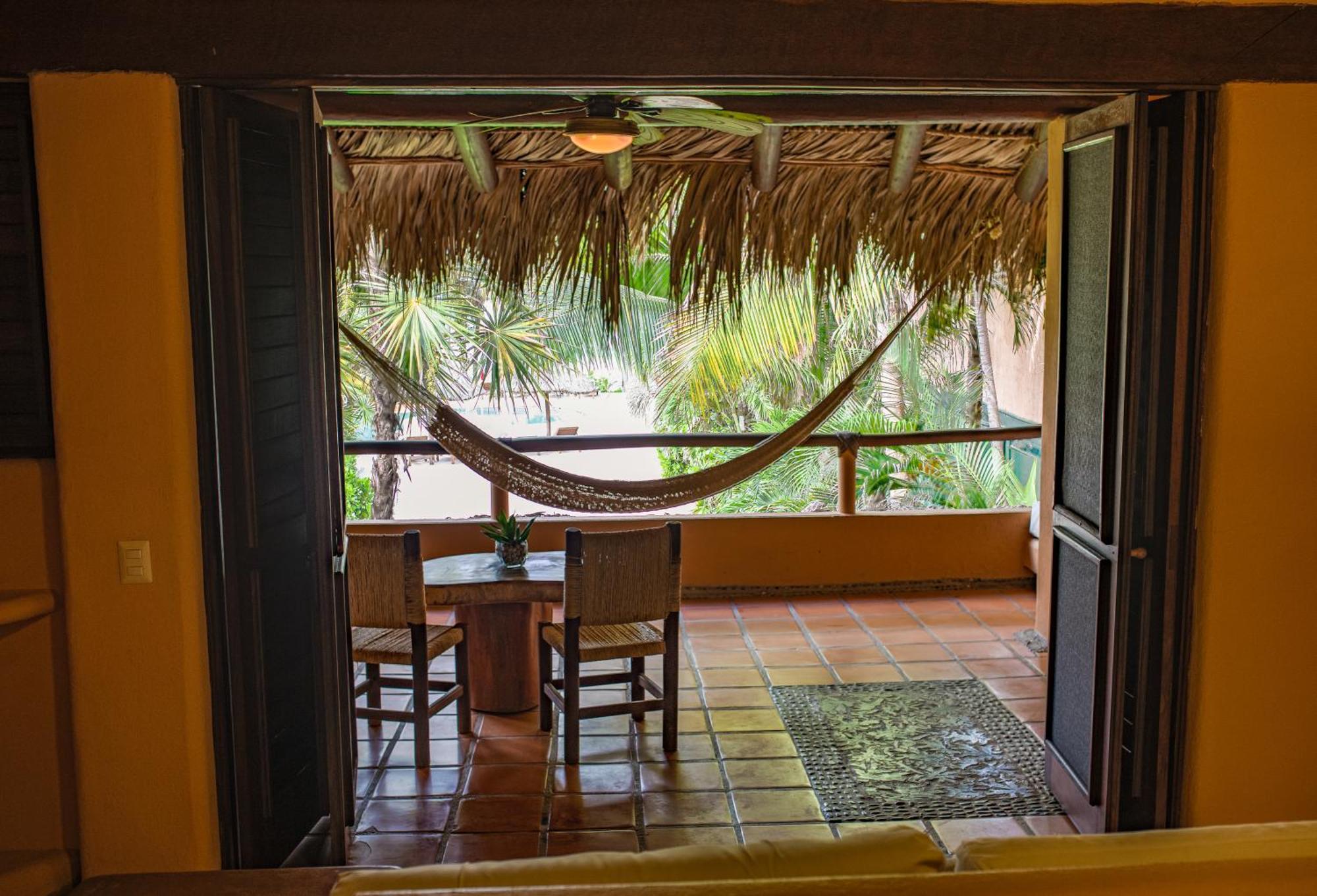 Puertas Paraiso Hotel Boutique 锡瓦塔塔内霍 外观 照片