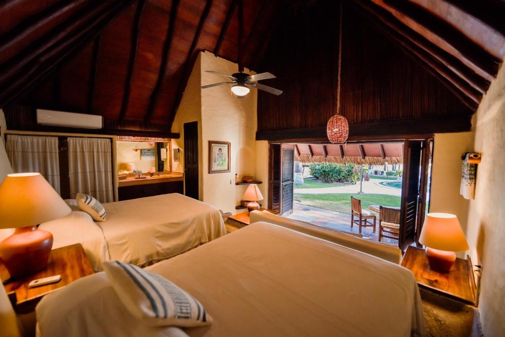 Puertas Paraiso Hotel Boutique 锡瓦塔塔内霍 外观 照片